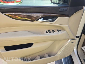 2019 Cadillac Escalade Premium Luxury 1SC - miniatura 9