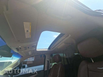 2019 Cadillac Escalade Premium Luxury 1SC - miniatura 11