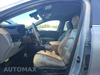 2019 Cadillac XT4 Premium Luxury 1SD – miniatura 7