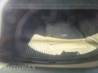 2019 Cadillac XT4 Premium Luxury 1SD - miniatura 16