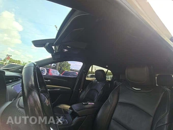 2019 Cadillac XT4 Premium Luxury 1SE – miniatura 8