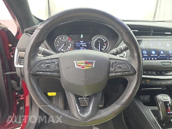 2019 Cadillac XT4 Sport – miniatura 10