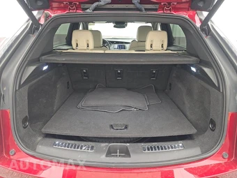 2019 Cadillac XT4 Sport – miniatura 16