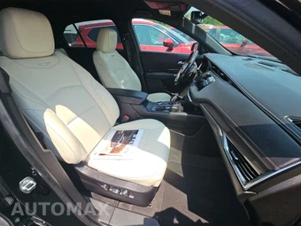 2019 Cadillac XT4 Sport 1SF - miniatura 8