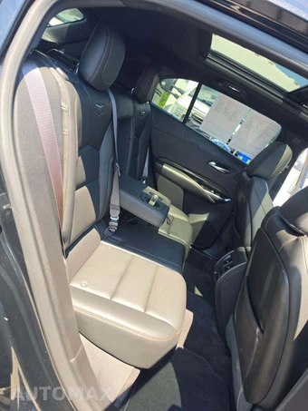 2019 Cadillac XT4 Sport 1SG - miniatura 16
