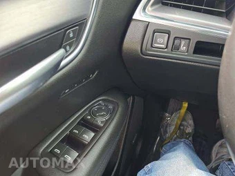 2019 Cadillac XT5 Luxury 1SD – miniatura 34