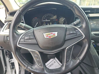2019 Cadillac XT5 Premium Luxury 1SE - miniatura 10
