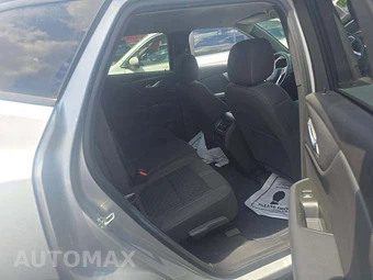 2019 Chevrolet Blazer Cloth 1LT – miniatura 16