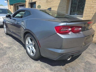 2019 Chevrolet Camaro 1LT Coupe - miniatura 2