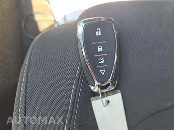 2019 Chevrolet Camaro 1LT Coupe - miniatura 8