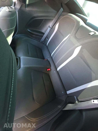 2019 Chevrolet Camaro 1LT Coupe - miniatura 13