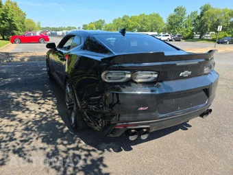2019 Chevrolet Camaro 1SS Coupe - miniatura 2
