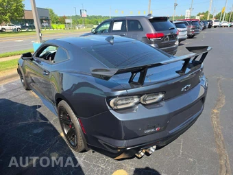 2019 Chevrolet Camaro ZL1 Coupe - miniatura 2