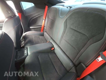 2019 Chevrolet Camaro ZL1 Coupe - miniatura 13