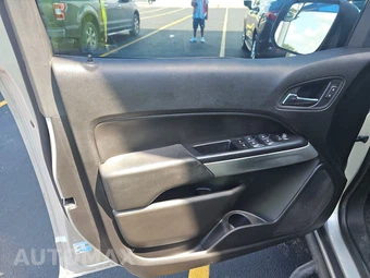 2019 Chevrolet Colorado LT Crew Cab Medium Bed 2LT - miniatura 9