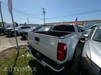 2019 Chevrolet Colorado WT Crew Cab Medium Bed 2WT - miniatura 3