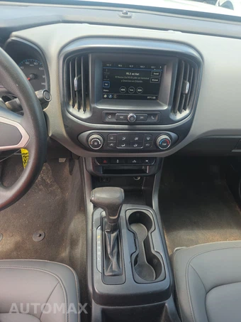 2019 Chevrolet Colorado WT Crew Cab Medium Bed 2WT – miniatura 11