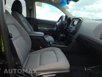 2019 Chevrolet Colorado WT Crew Cab Medium Bed 4WT – miniatura 8