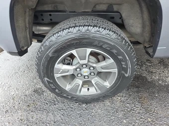 2019 Chevrolet Colorado Z71 Crew Cab Medium Bed 4Z7 - miniatura 10