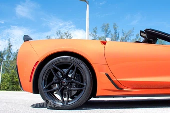 2019 Chevrolet Corvette Z06 Convertible 2LZ - miniatura 12