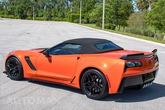 2019 Chevrolet Corvette Z06 Convertible 2LZ - miniatura 3