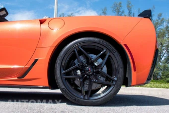 2019 Chevrolet Corvette Z06 Convertible 2LZ - miniatura 6