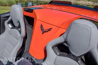 2019 Chevrolet Corvette Z06 Convertible 2LZ - miniatura 8