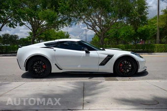 2019 Chevrolet Corvette Z06 Coupe 3LZ - miniatura 16