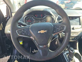 2019 Chevrolet Cruze LS Hatchback 1SB - miniatura 10