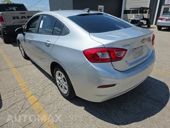2019 Chevrolet Cruze LS Sedan 1SB - miniatura 6