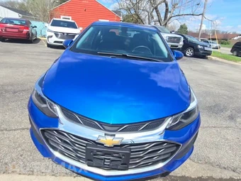 2019 Chevrolet Cruze LT Hatchback 1SD - miniatura 2