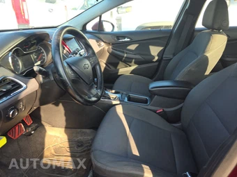 2019 Chevrolet Cruze LT Hatchback 1SD - miniatura 7