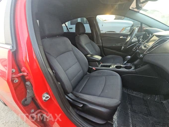 2019 Chevrolet Cruze LT Sedan 1SD - miniatura 8