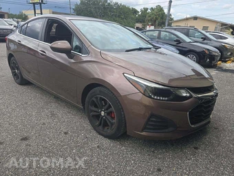 2019 Chevrolet Cruze LT Sedan 1SD - miniatura 4