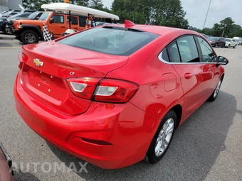 2019 Chevrolet Cruze LT Sedan 1SD - miniatura 4