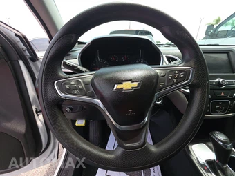 2019 Chevrolet Equinox LS 1LS - miniatura 10