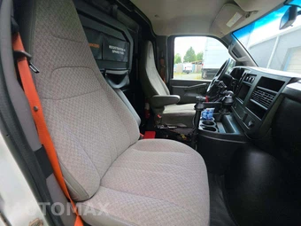 2019 Chevrolet Express 2500 Cargo Van 1WT 135.0" WB – miniatura 17