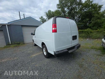 2019 Chevrolet Express 2500 Cargo Van 1WT 135.0" WB – miniatura 2