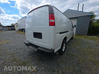 2019 Chevrolet Express 2500 Cargo Van 1WT 135.0" WB – miniatura 3