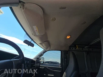 2019 Chevrolet Express 2500 Cargo Van 1WT 135.0" WB – miniatura 16