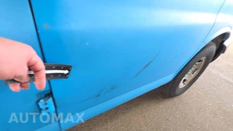 2019 Chevrolet Express 2500 Cargo Van 1WT 135.0" WB – miniatura 25