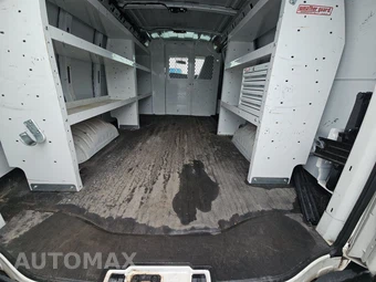 2019 Chevrolet Express 2500 Cargo Van 1WT 135.0" WB - miniatura 17