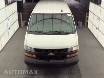2019 Chevrolet Express 2500 Cargo Van 1WT 135.0" WB - miniatura 2