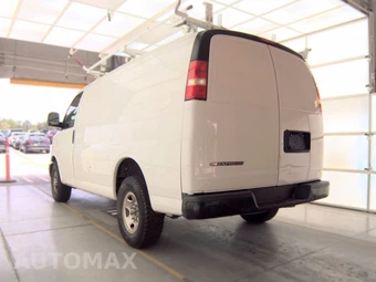 2019 Chevrolet Express 2500 Cargo Van 1WT 135.0" WB – miniatura 8