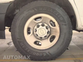 2019 Chevrolet Express 2500 Cargo Van 1WT 135.0" WB – miniatura 9
