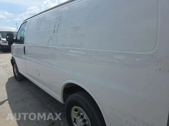 2019 Chevrolet Express 2500 Cargo Van 1WT 135.0" WB - miniatura 10
