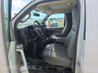 2019 Chevrolet Express 2500 Cargo Van 1WT 135.0" WB - miniatura 3
