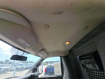 2019 Chevrolet Express 2500 Cargo Van 1WT 135.0" WB - miniatura 8