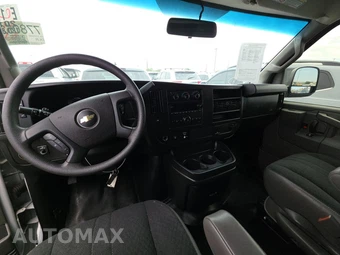 2019 Chevrolet Express 2500 Cargo Van 1WT 135.0" WB - miniatura 11