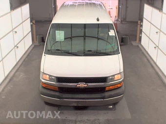 2019 Chevrolet Express 2500 Cargo Van 1WT 135.0" WB - miniatura 2